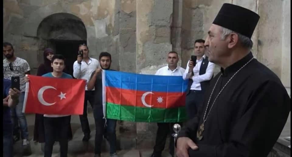 L'Azerbaïdjan nomme l’Oudis Rafik Danakari prêtre au monastère de Dadivank