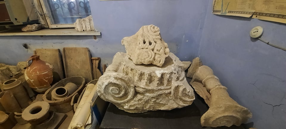 Découverte des traces du palais à colonnes de l'ancienne capitale arménienne, fondée sur les conseils d'Hannibal