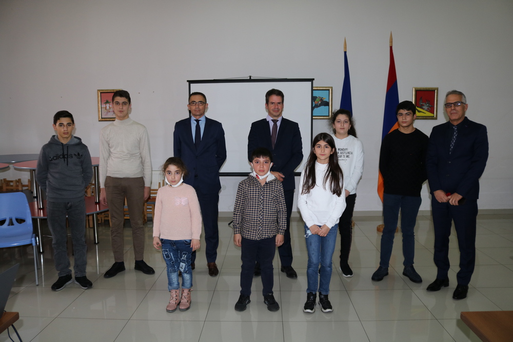 Le Lycée français Anatole France en Arménie accueille des élèves d’Artsakh
