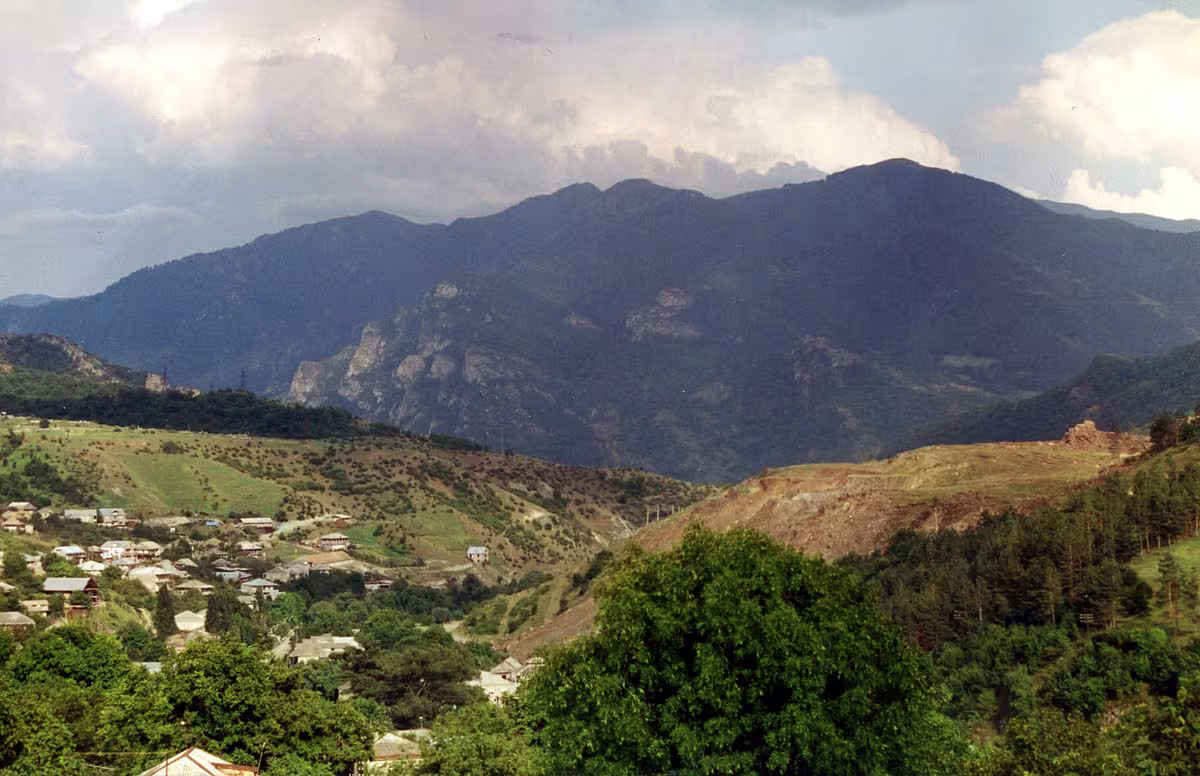Arménie – Azerbaïdjan : vers un nouveau conflit ? 