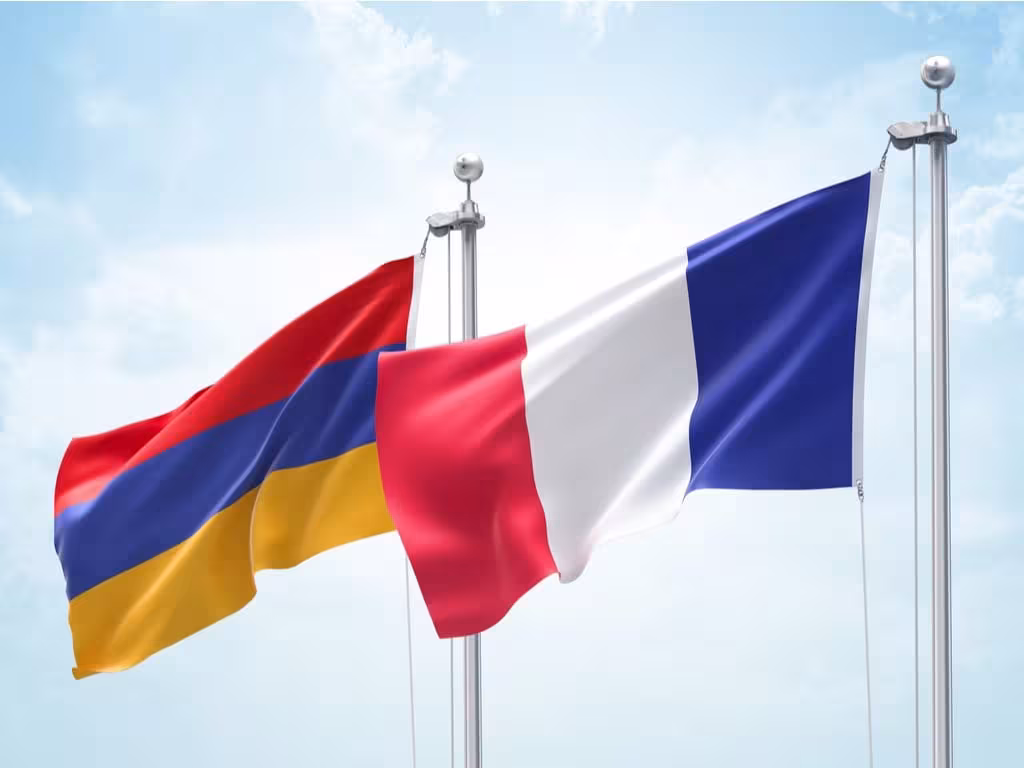 Visite en France du ministre arménien des Affaires étrangères