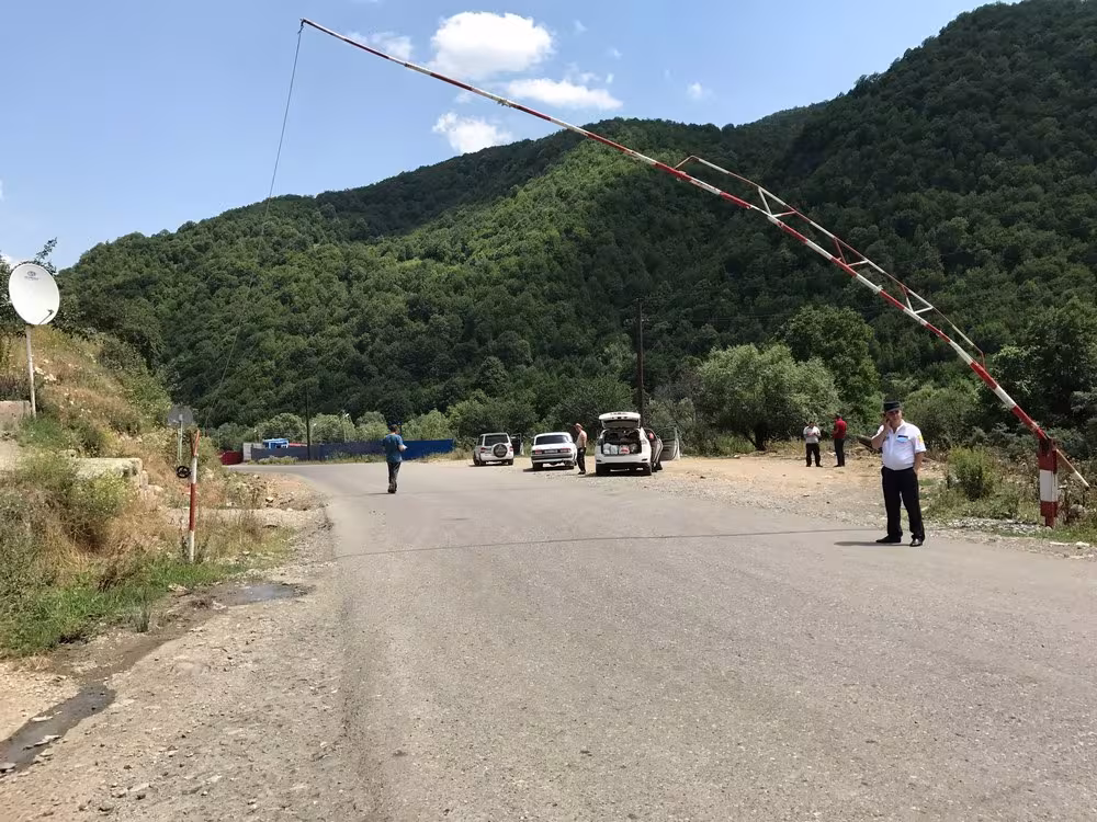 Les Azerbaïdjanais ont prévenu que les citoyens arméniens devaient dorénavant payer les péages