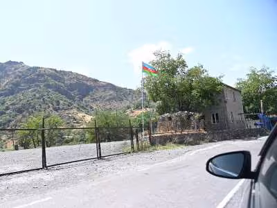 Le maire adjoint de Goris : les Azerbaïdjanais ont commencé la construction du tronçon Vorotan de la route Goris-Kapan 
