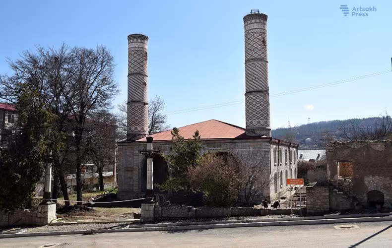La mosquée persane Gohar Agha de Chouchi est rénovée