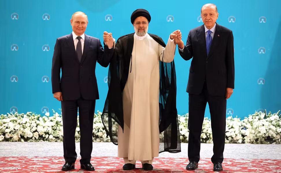 Sommet Raïsi - Poutine et Erdogan à Téhéran sur la Syrie, le Caucase en filigrane