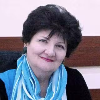 Հայաստանի կանայք - Femmes d'Arménie :  Nathalie Khatchatrian, la littéraire passionnée