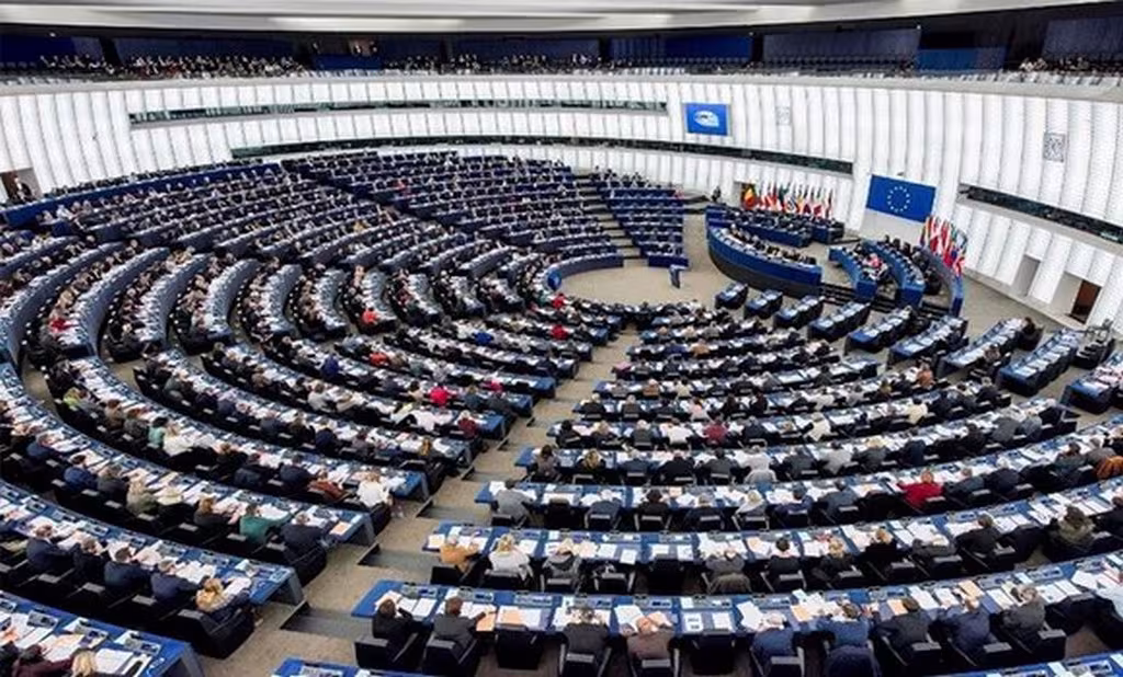 "L'Heure des questions" sur le Karabagh, l'Arménie et l'Azerbaïdjan au parlement européen.
